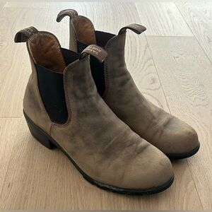 Women’s Blundstone 1677L Heel Series Rustic Brown Boots